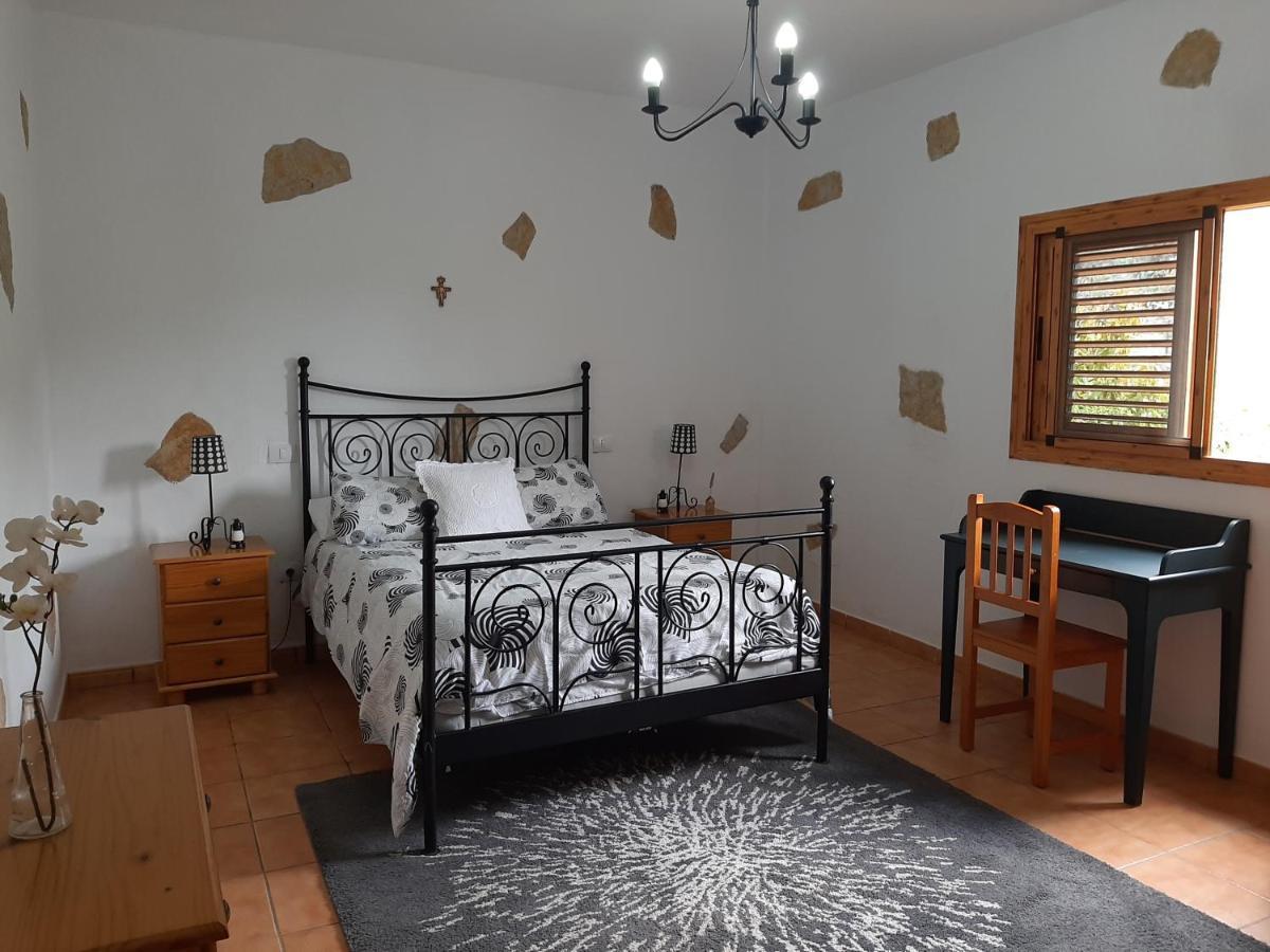 Peaceful House Set On A Vineyard & Work Friendly Ferienhaus Valsequillo de Gran Canaria