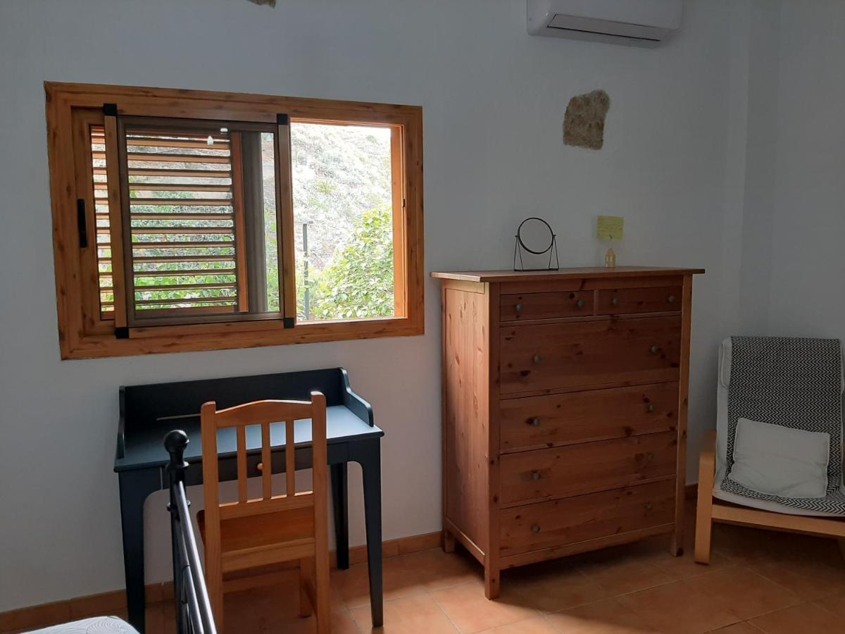 Peaceful House Set On A Vineyard & Work Friendly Valsequillo de Gran Canaria