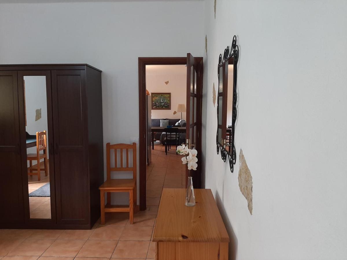 Peaceful House Set On A Vineyard & Work Friendly Valsequillo